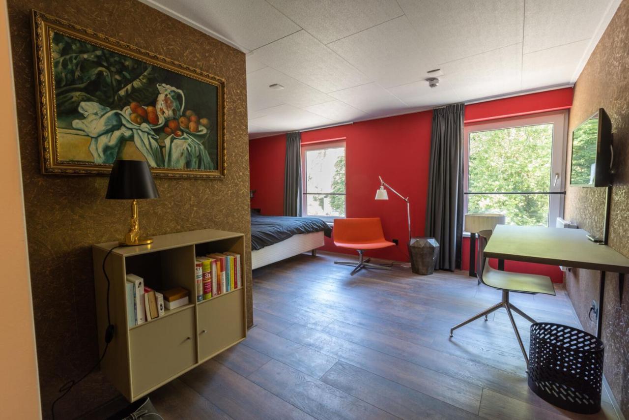 Hotel Leeuwerik Бад-Нювесханс Екстериор снимка
