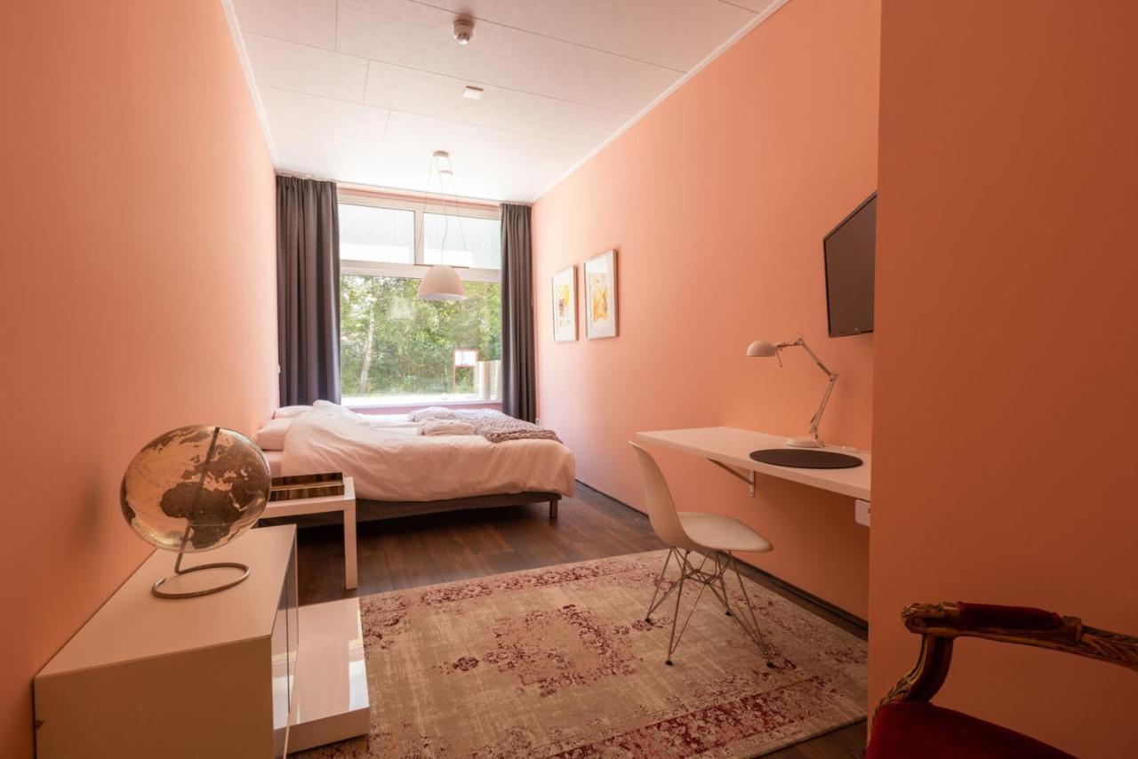 Hotel Leeuwerik Бад-Нювесханс Екстериор снимка