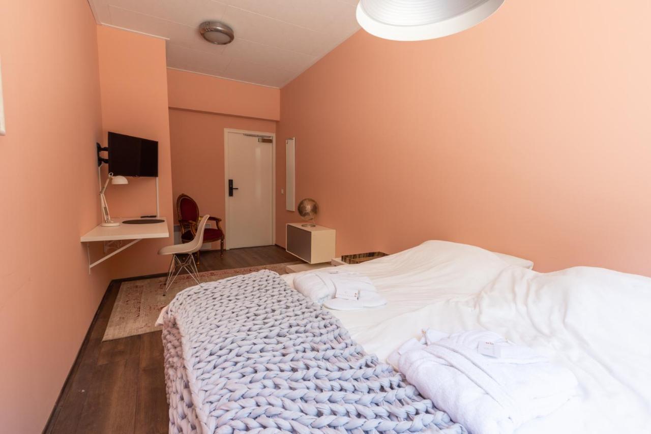 Hotel Leeuwerik Бад-Нювесханс Екстериор снимка