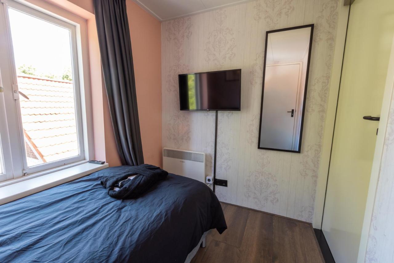 Hotel Leeuwerik Бад-Нювесханс Екстериор снимка